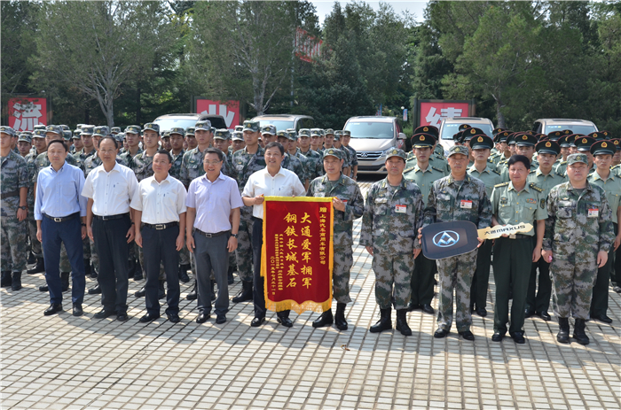 上汽大通G10成為大閱兵指揮用車